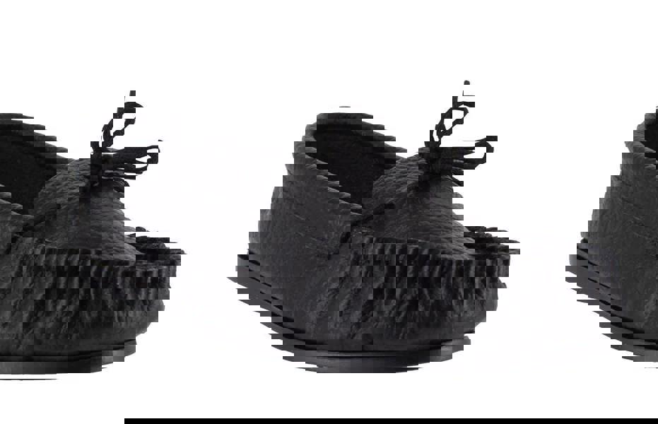 Northamptonshire Slipper Co. Mens British Hand Made Casual Leather Moccs Moccasins Slippers, black leather moccasin slippers with a soft textured finish, lace-up design, and comfortable interior.