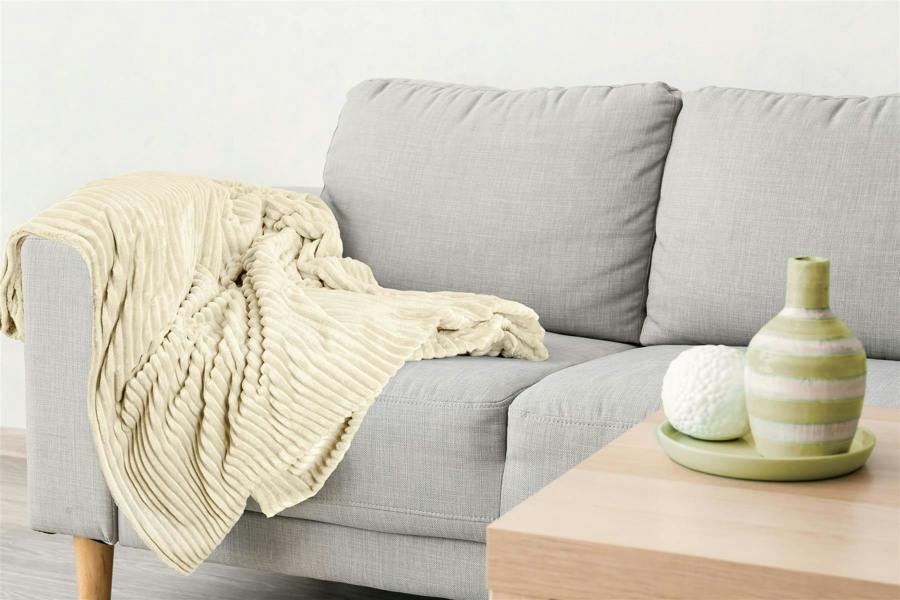 Dakota Fleece Cream Throw 140x180cm