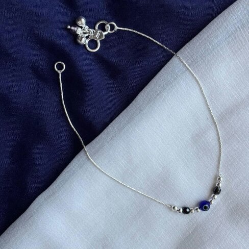 The Colourful Aura Pure Silver Single Evil Eye Nazar Minimalist Payal Anklet