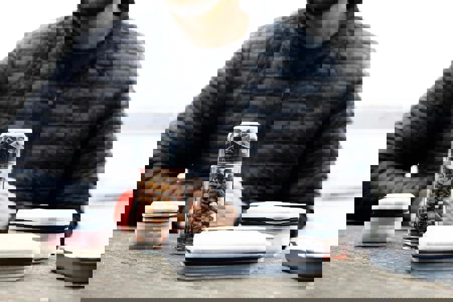 Built New York BUILT Silicone Bag with Zip for Snacks, Pencils and More, 16 x 9cm BPA-Free Reusable Storage Pouch