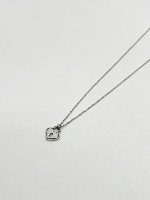 SVNX Heart Keyhole Necklace in Silver Colour