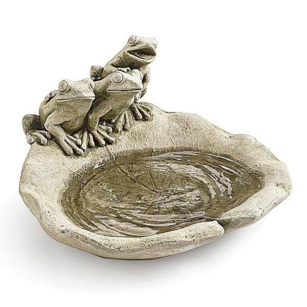 Museum Selection Frogs on Lily Bird Bath - 12.5 x 23cm