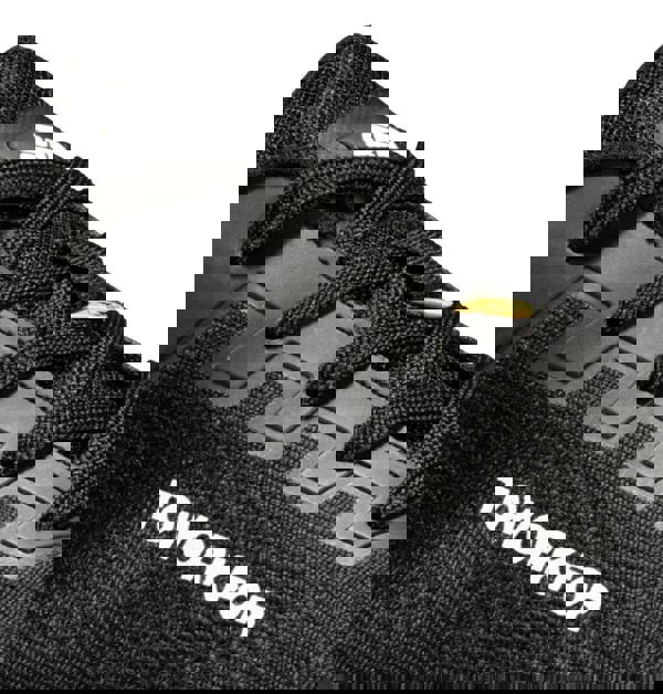 TOWORKFOR Super Set Mens/Womens Composite S1P Safety Trainers, close-up of black safety trainers with durable laces and protective toe cap.