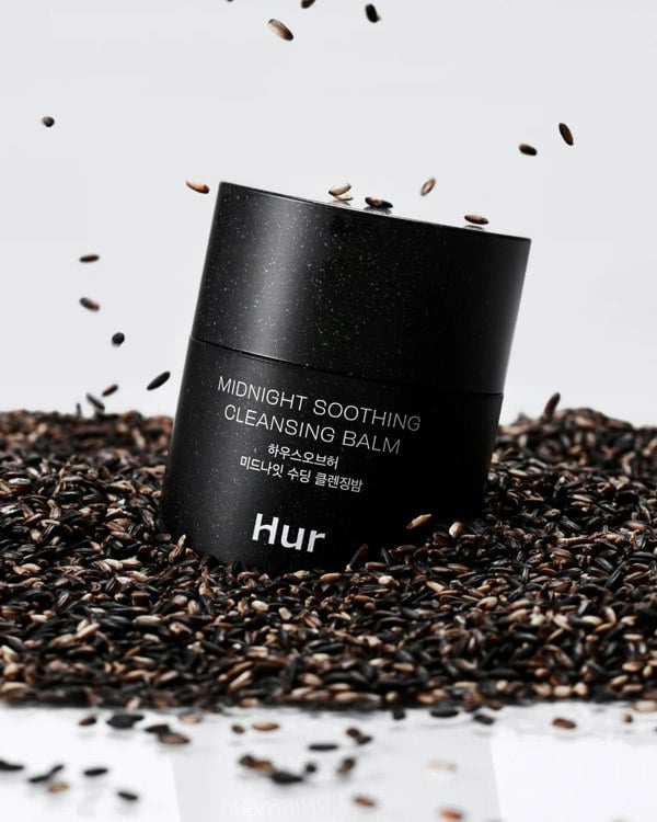 Sorbet-like texture of House of Hur Midnight Cleansing Balm – Non-stripping, purple balm-to-oil cleanser for nightly use at Atelier De Glow UK.