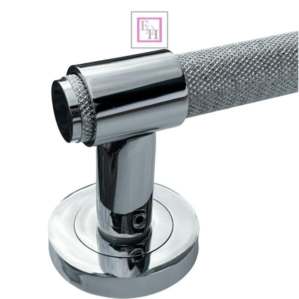 EDH Door Hardware Polished Chrome Knurled Door Handles on Round Rose – Modern Internal Lever Handle