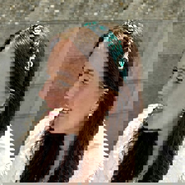 Green Pearl Headband, Velvet Hair Band Worn View, Emerald Green Headband With Jewels And Pearls, Statement Padded Hair Accessory, Elegant Vintage Inspired Headpiece, Glamorous Occasion Hairband