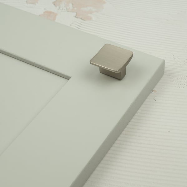 Handle & Home Brushed Nickel Small Square Kitchen Cabinet Knob