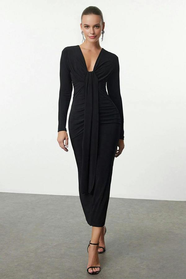 WOVCOR Elegant V-Neck Knit Dress