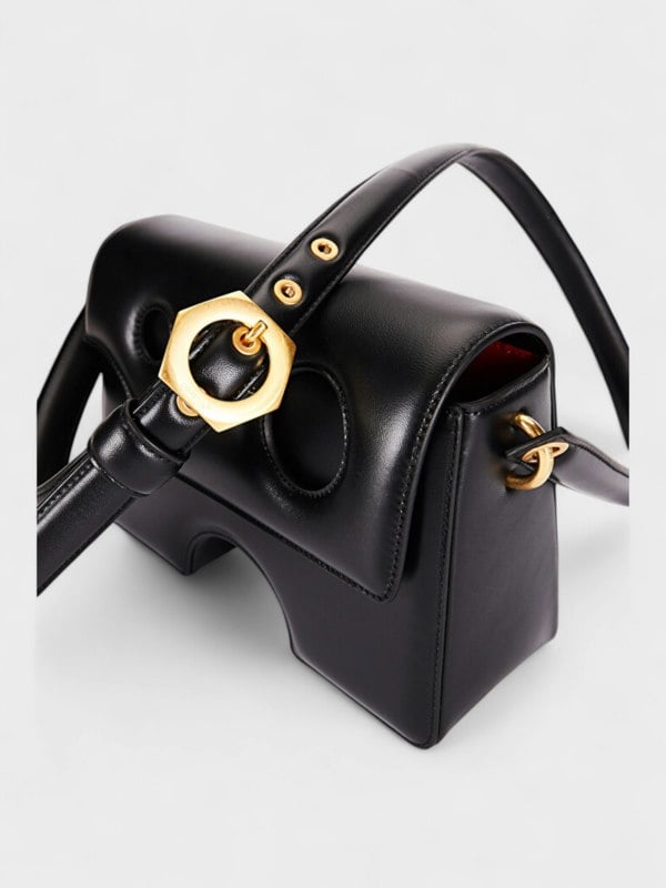 Off-White Burrow Shoulder 27 Black