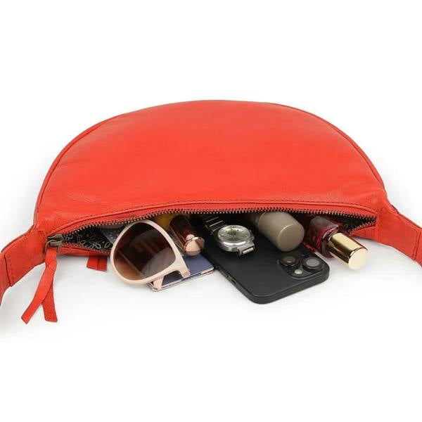 Red Leather Half Moon Bag Washed Cancun 01