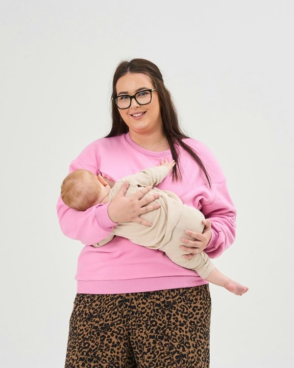 Pretty Mama Essential Oversized Breastfeeding Sweatshirt - Berry Pink