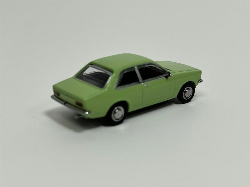 Minichamps Opel Kadett Saloon 1973 Light Green 1:87 Scale 870040104