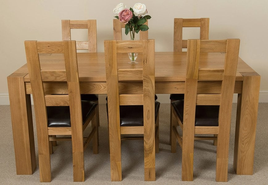 That's Furniture Kuba Large Oak Dining Table with Yale Oak Chairs
