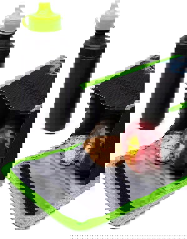 Jurassic World Boys Black Logo 4 Piece Backpack Set (One Size)