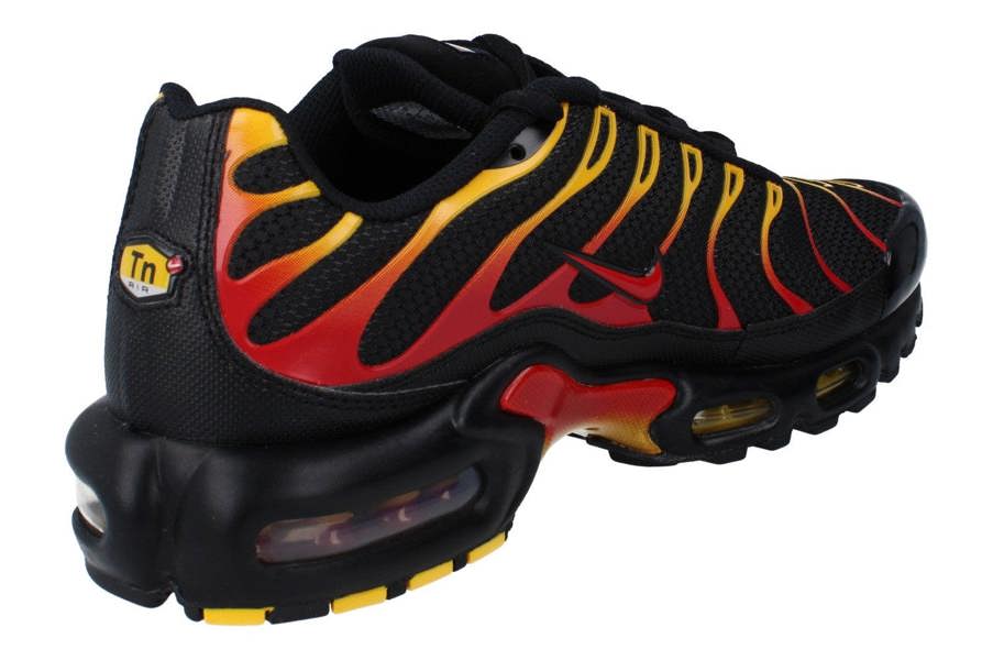 Nike Air Max Plus Mens Running Trainers Dm0032 Shoes  030 - Black University Red 030 - Photo 2