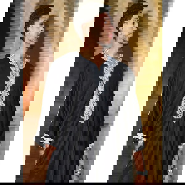 HM62_thobe_Black-Silver_52, HM62_thobe_Black-Silver_54, HM62_thobe_Black-Silver_56, HM62_thobe_Black-Silver_58, HM62_thobe_Black-Silver_60, HM62_thobe_Black-Silver_62