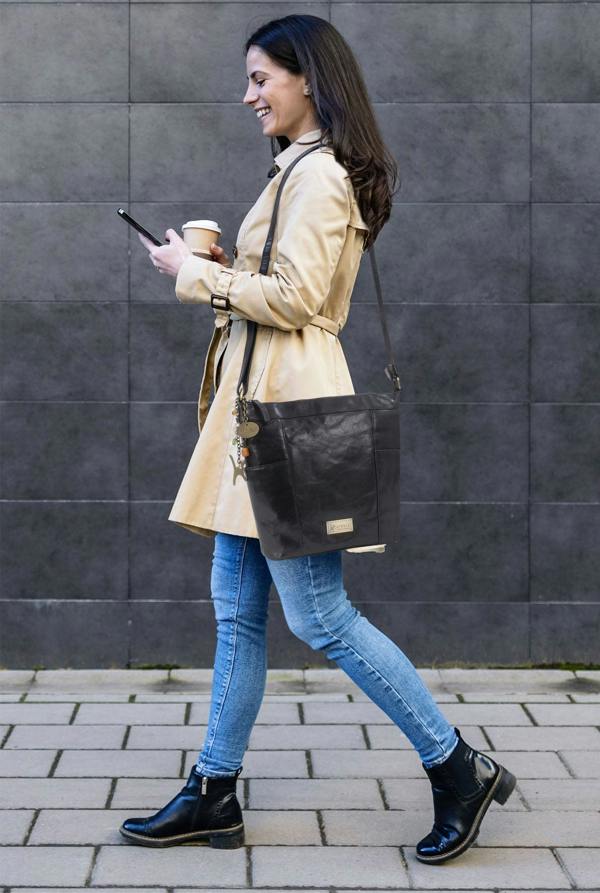 Catwalk Collection Handbags Daniella - Crossbody Bag