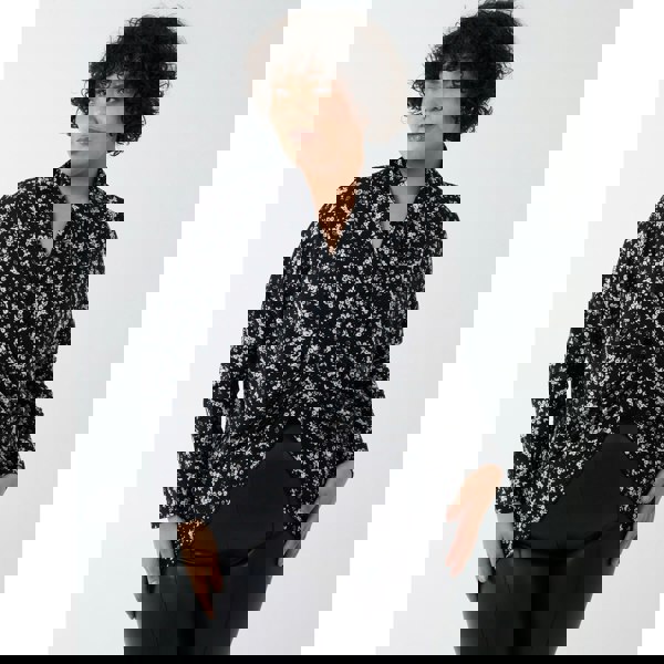 Blue Vanilla Curve Draped Dip Hem Top