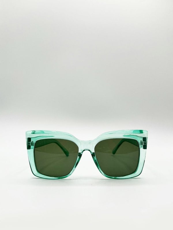 SVNX Clear plastic frame cat eye style sunglasses