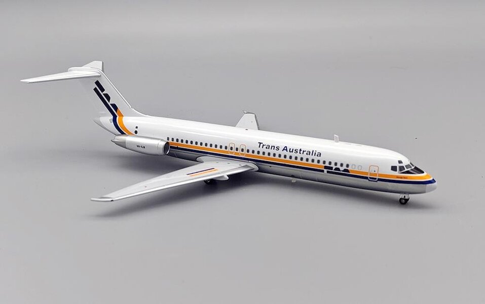 MCSlots Trans Australia Airlines TAA McDonnell Douglas DC-9-31 VH-TJR 1:200 IF931TN1024N