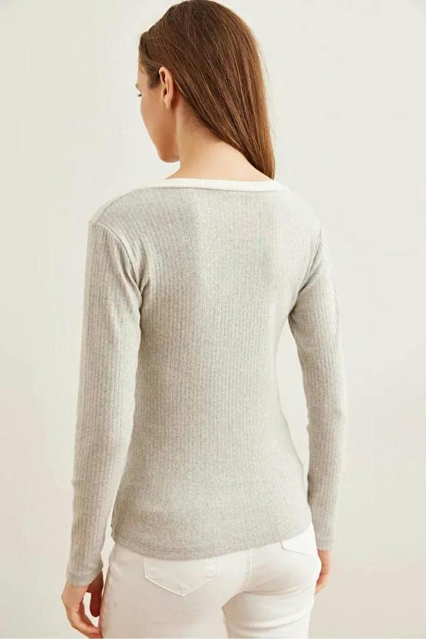 Hoxton Gal Neck-Detail Brushed Stretch Blouse