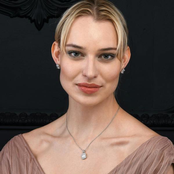 namana 925 Sterling Silver Emerald Cut White Halo Pendant Necklace For Women