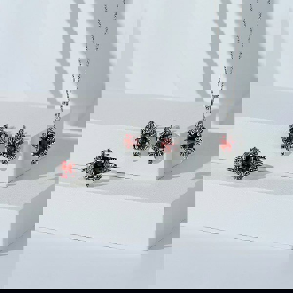 Gemondo Art Deco Style Cushion Garnet & Marcasite Ring in Sterling Silver