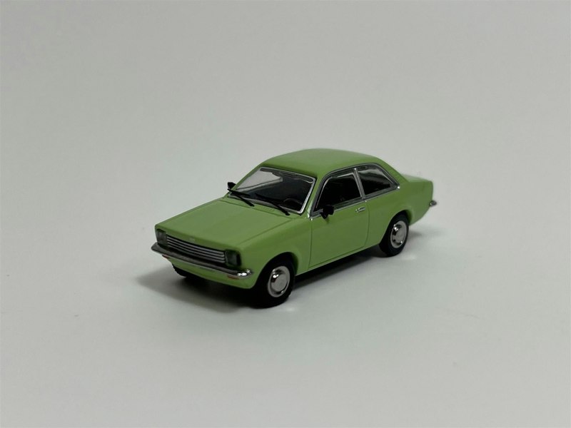 Minichamps Opel Kadett Saloon 1973 Light Green 1:87 Scale 870040104