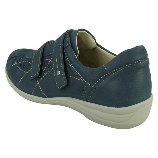 DB Shoes Ladies Easy B Casual Flat Shoes Cynthia