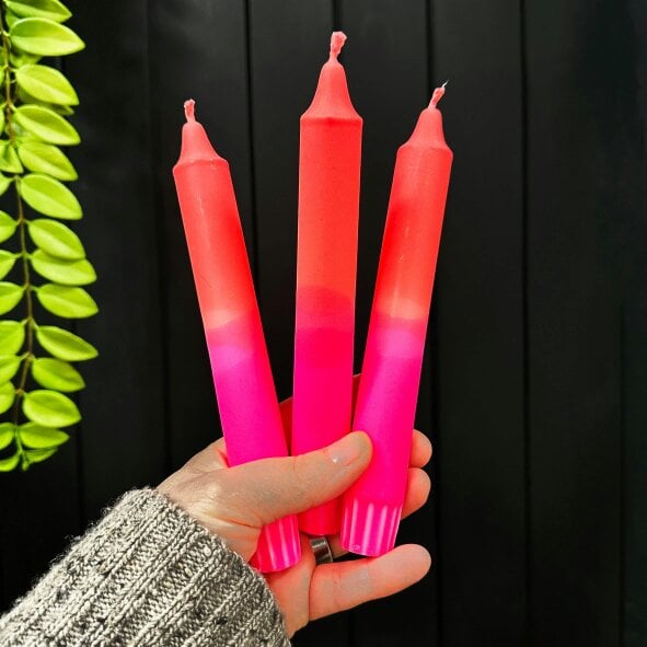 Love Frankie Neon Pink & Orange Candle