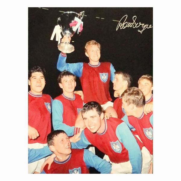 Ronnie Boyce signed 1965 ECWC photo — Unframed