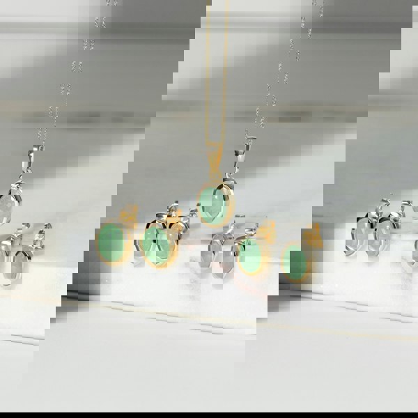 Gemondo Classic Oval Jade Cabochon Stud Earrings in 9ct Yellow Gold 10x8mm