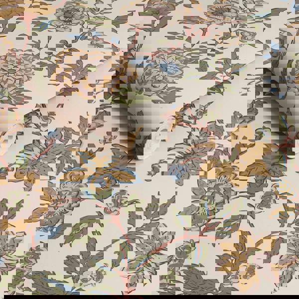 Joules Scot Floral Wallpaper - Cream/Multi - 10m