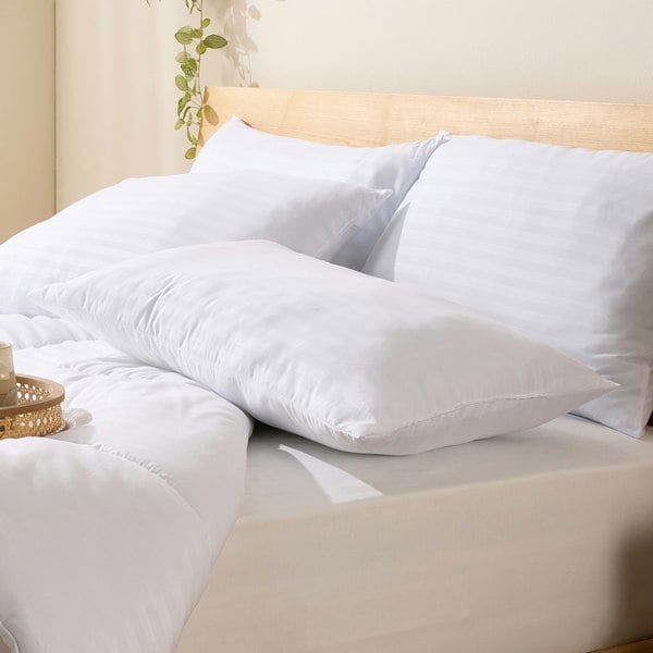 Snuggledown Scandinavian Hollowfibre Medium Support Pillow