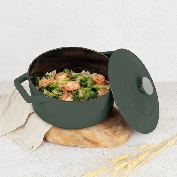 Berlinger Haus Casserole, 24 cm cast iron Berlinger Haus BH6544 Matte Green