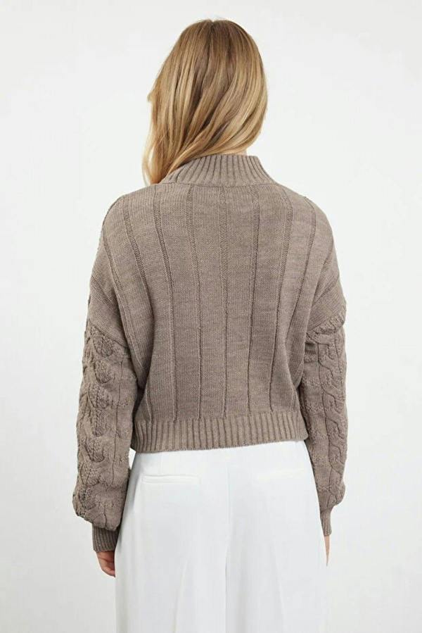 WOVCOR Crop Stand Collar Knit Sweater