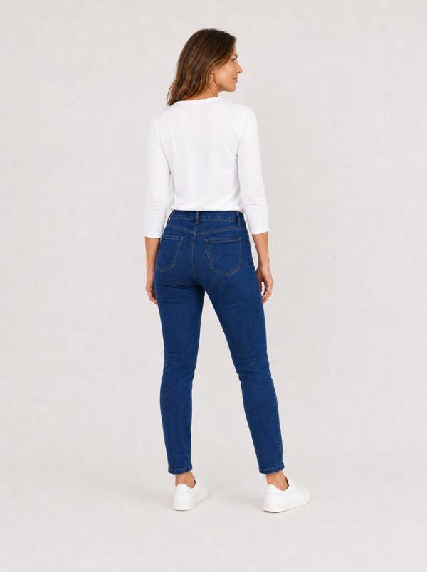 PennyPlain 5 Pocket Denim - Blue Wash Short