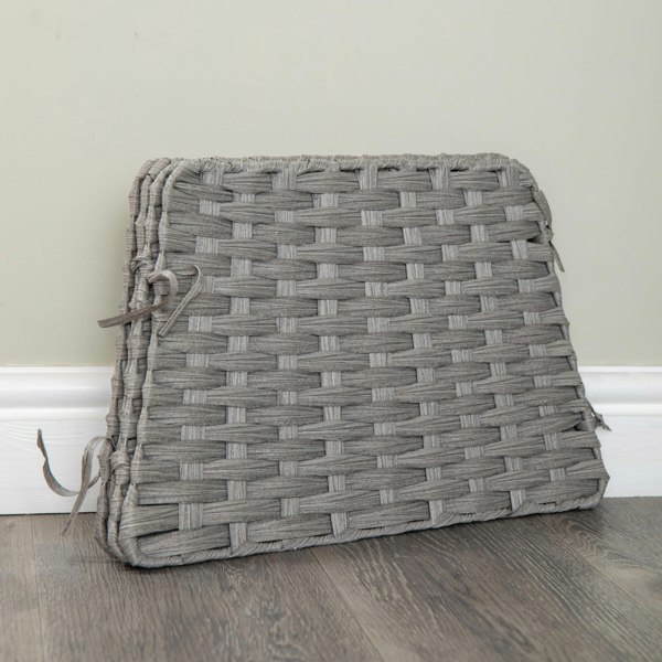 Samuel Alexander 47cm x 46cm Samuel Alexander Foldable Rattan Christmas Tree Skirt in Grey