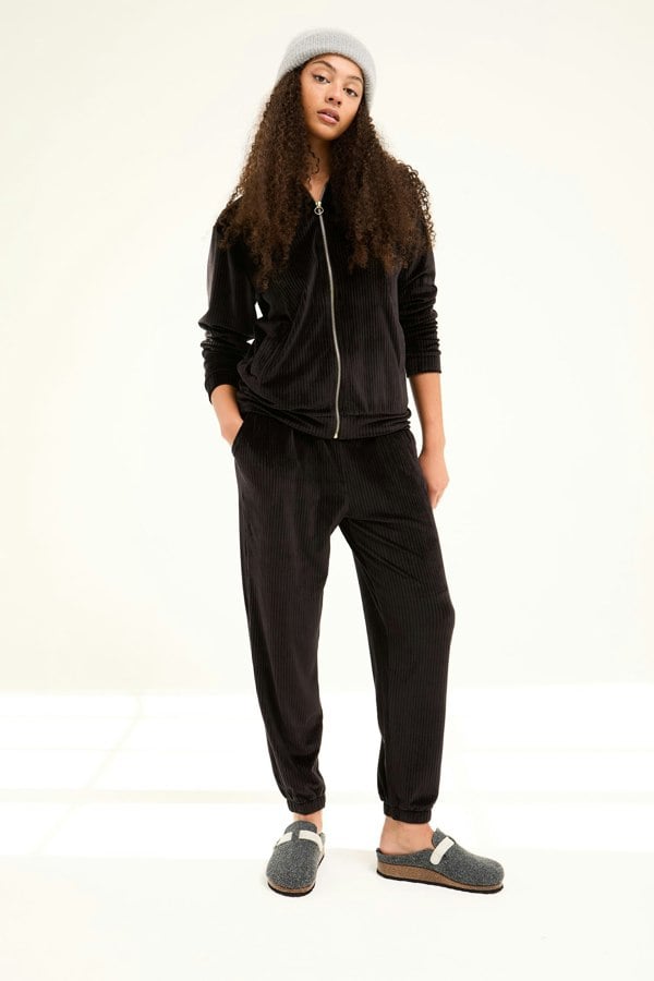 Velour Hoody Jogger Set in Black - Loungewear
