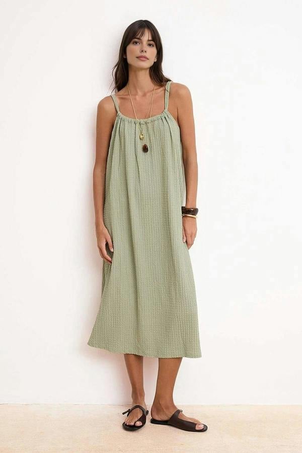 WOVCOR Plain Neckline Sleeveless Midi Textured Knit Dress