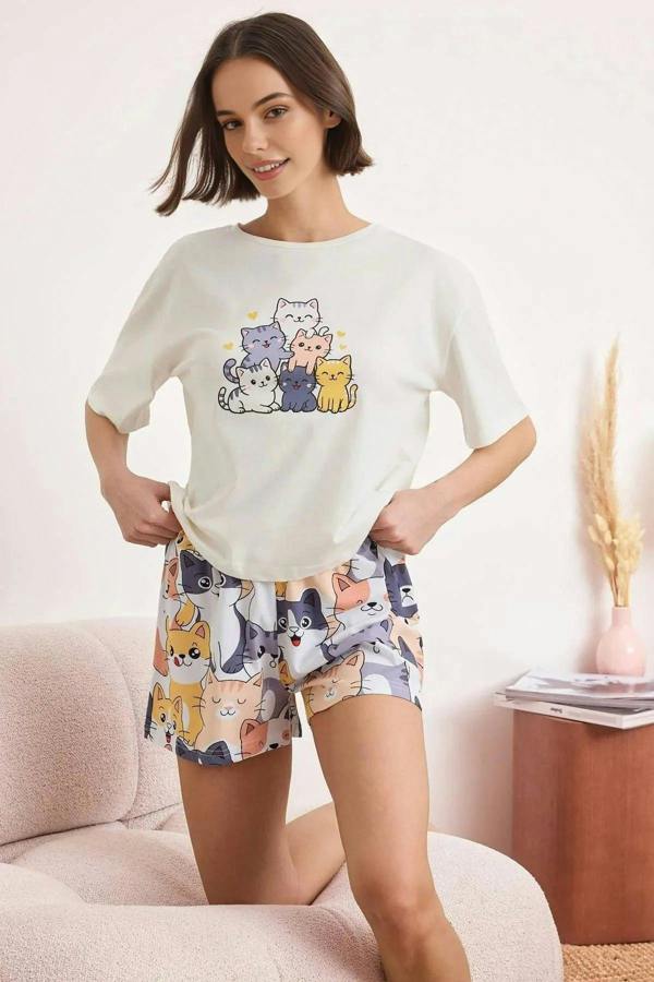 WOVCOR 2-Piece Cat Pattern Cotton Lycra Soft Knit Pajama Set
