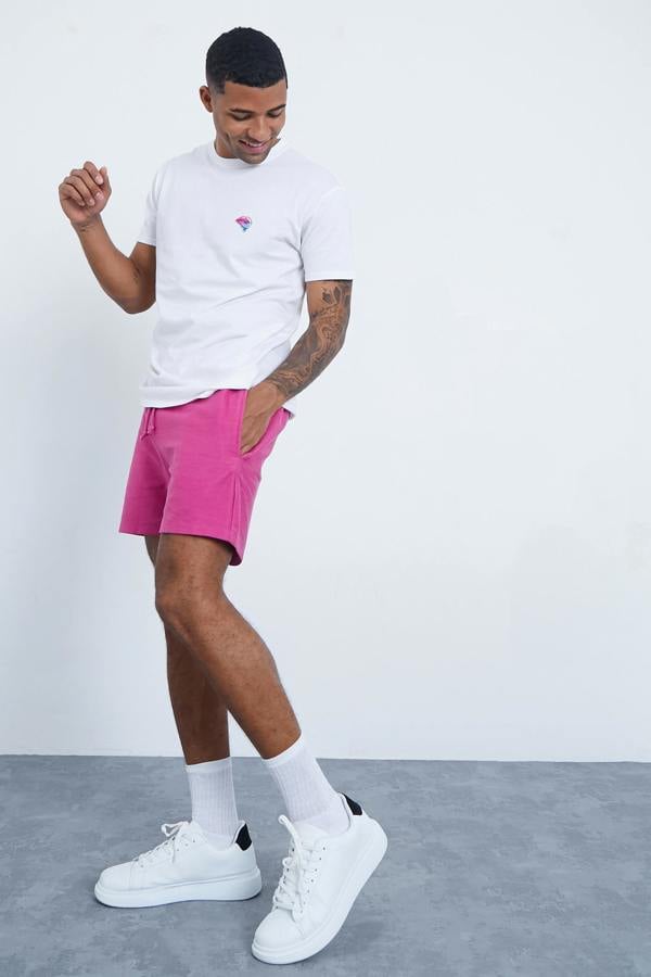 Smart Living Mens Love Island Lips T-Shirt - White