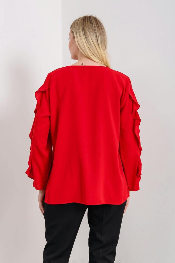 Hoxton Gal Oversized Ruffle Sleeve Relaxed Fit Top In Red