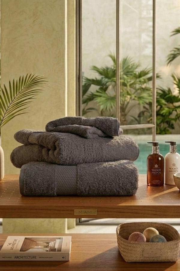 Dyzi Supersoft Absorbent Egyptian Cotton Bathroom Towels 550GSM