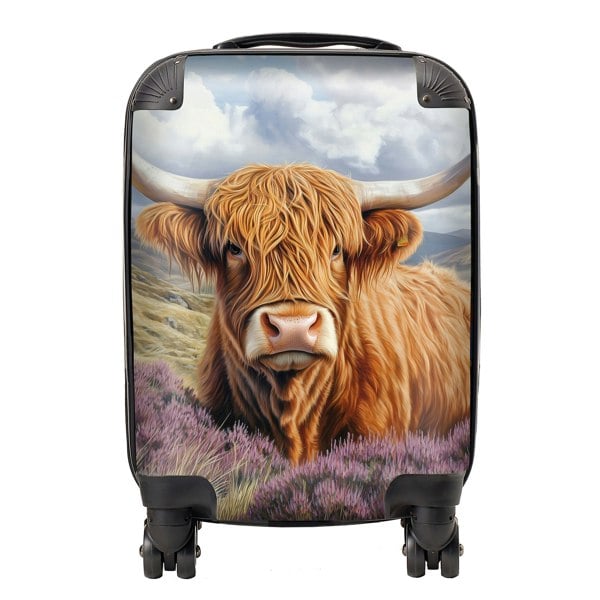 Warren Reed A Beautiful Highland Cow Suitcase