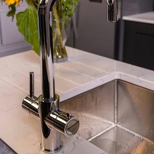 Flode Kyld 4 in 1 Instant Boiling & Cold Water Tap with Filtered Chilled Water | Polished Chrome Finish