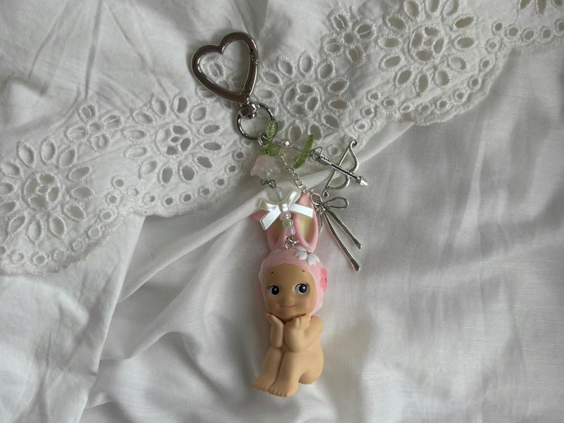 Lovedbymimii Sonny Angel Cherry Blossom Keychains