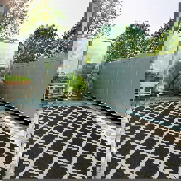 Black Trellis Design Outdoor Rug for Garden & Patio