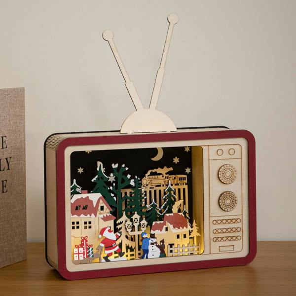 Samuel Alexander 18cm Light Up Wooden Vintage TV Christmas Village Scene with LEDs