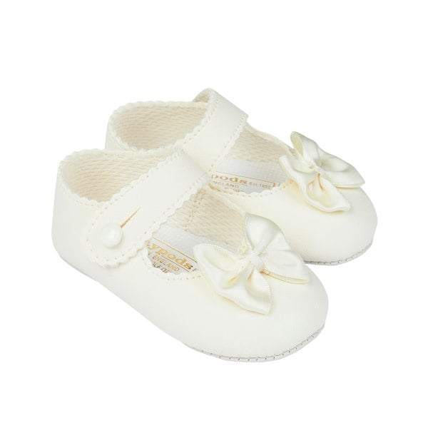 Baypods B604 in cream - Early Days